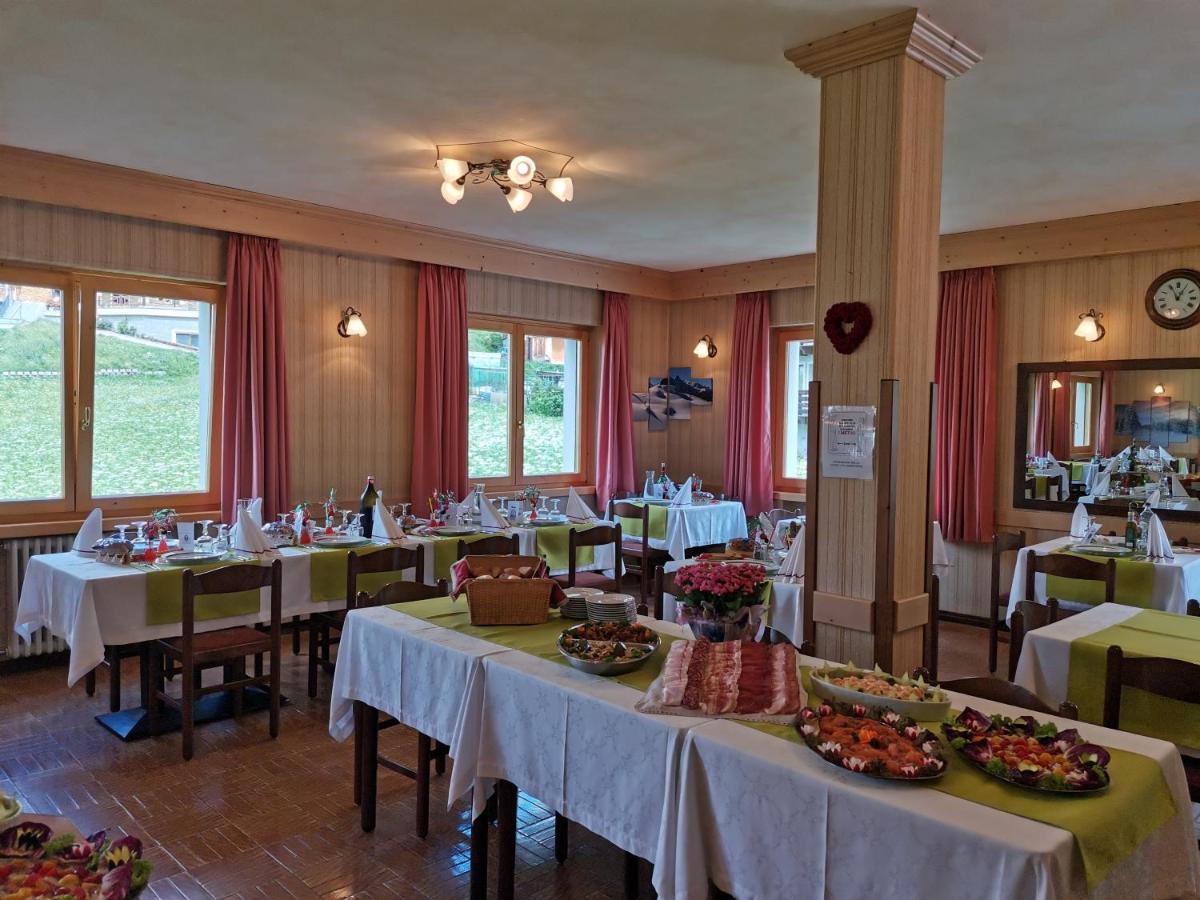 Hotel Zebru 瓦尔富尔瓦 外观 照片
