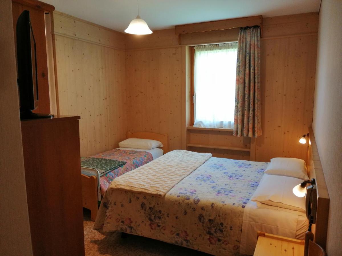Hotel Zebru 瓦尔富尔瓦 外观 照片